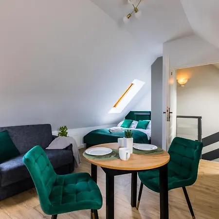 Апартаменты Krupowki 48b *